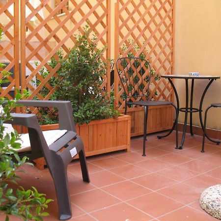 Bed&Bed Tommaso Fazzello Only Rooms Taormina Luaran gambar